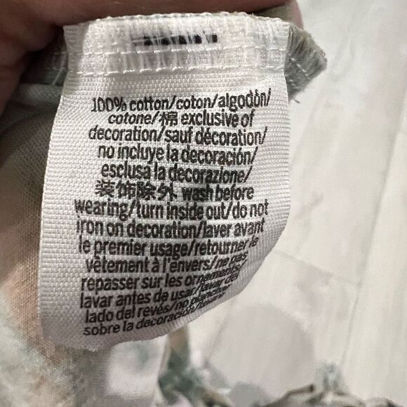 Pink  long sleeve shirt size M￼ - Picture 6 of 6